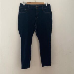Women's Dark Blue Jeans